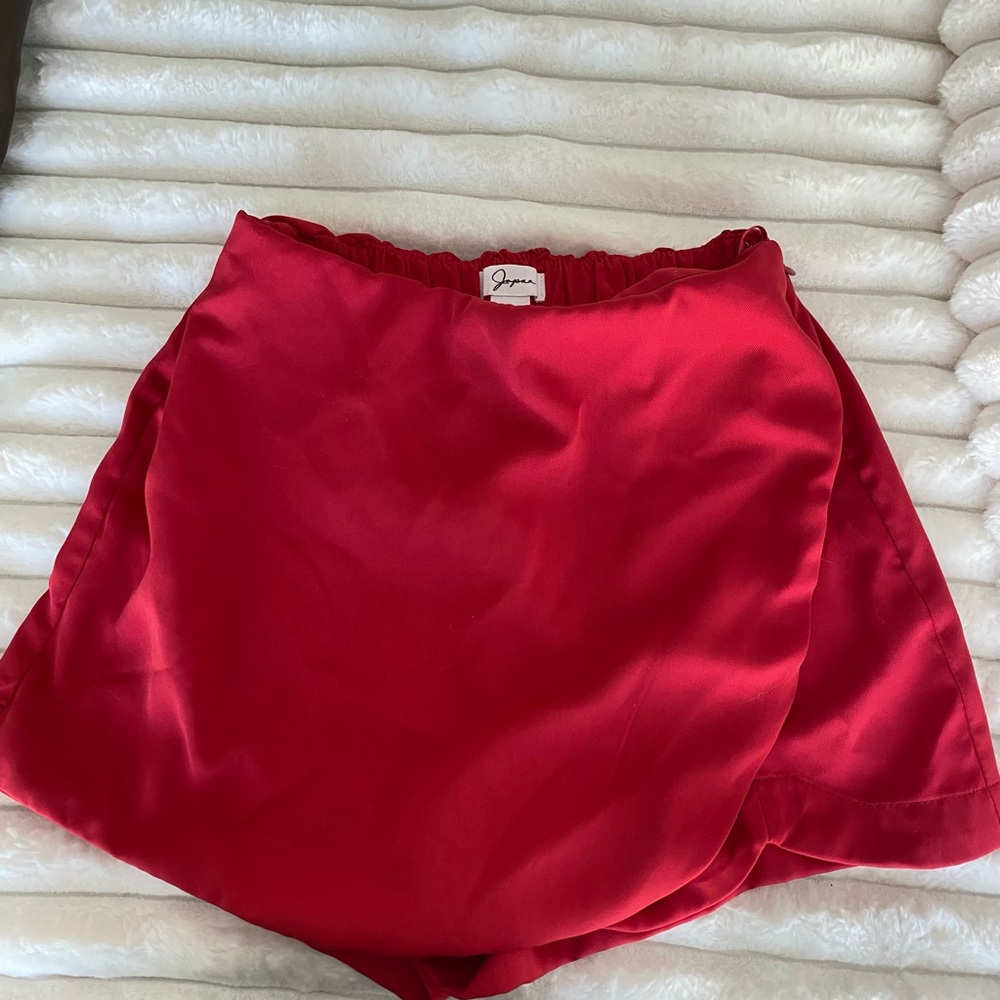 Red Skort
